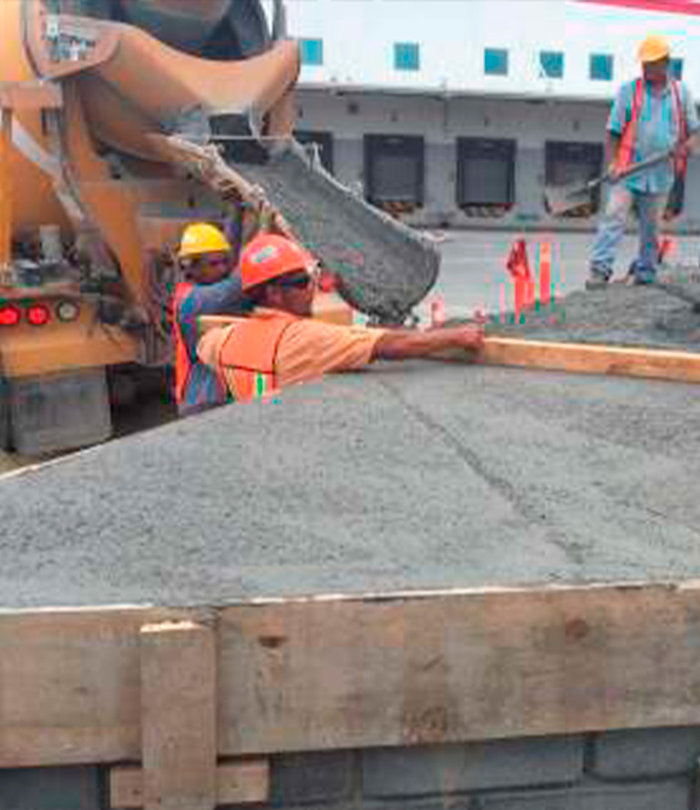 R_rampa_de_embarque_concreto_Comercializadora_Industrial_Lupoh_Monclova_Coahuila
